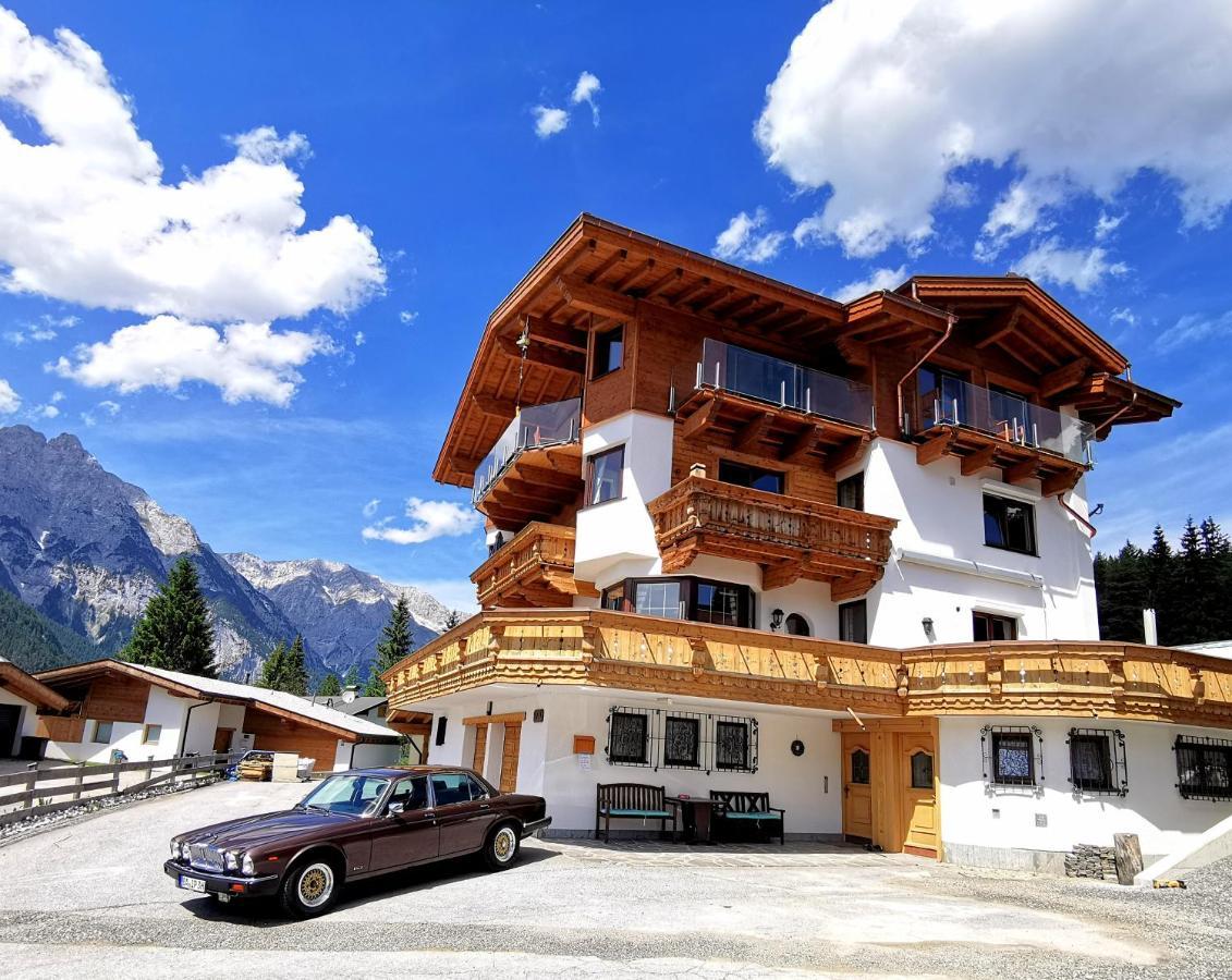 Schickster Sky Lodge Leutasch Kültér fotó